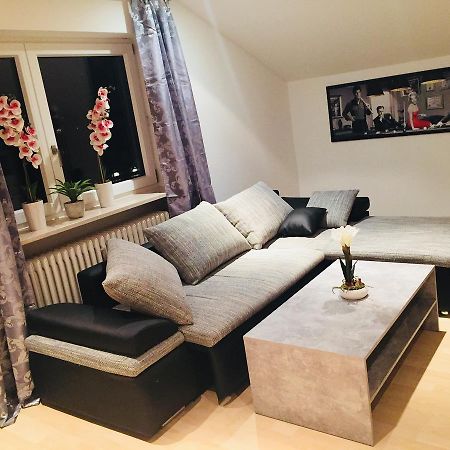 ברנאו אם כימסי Ferienwohnung Dhillon מראה חיצוני תמונה