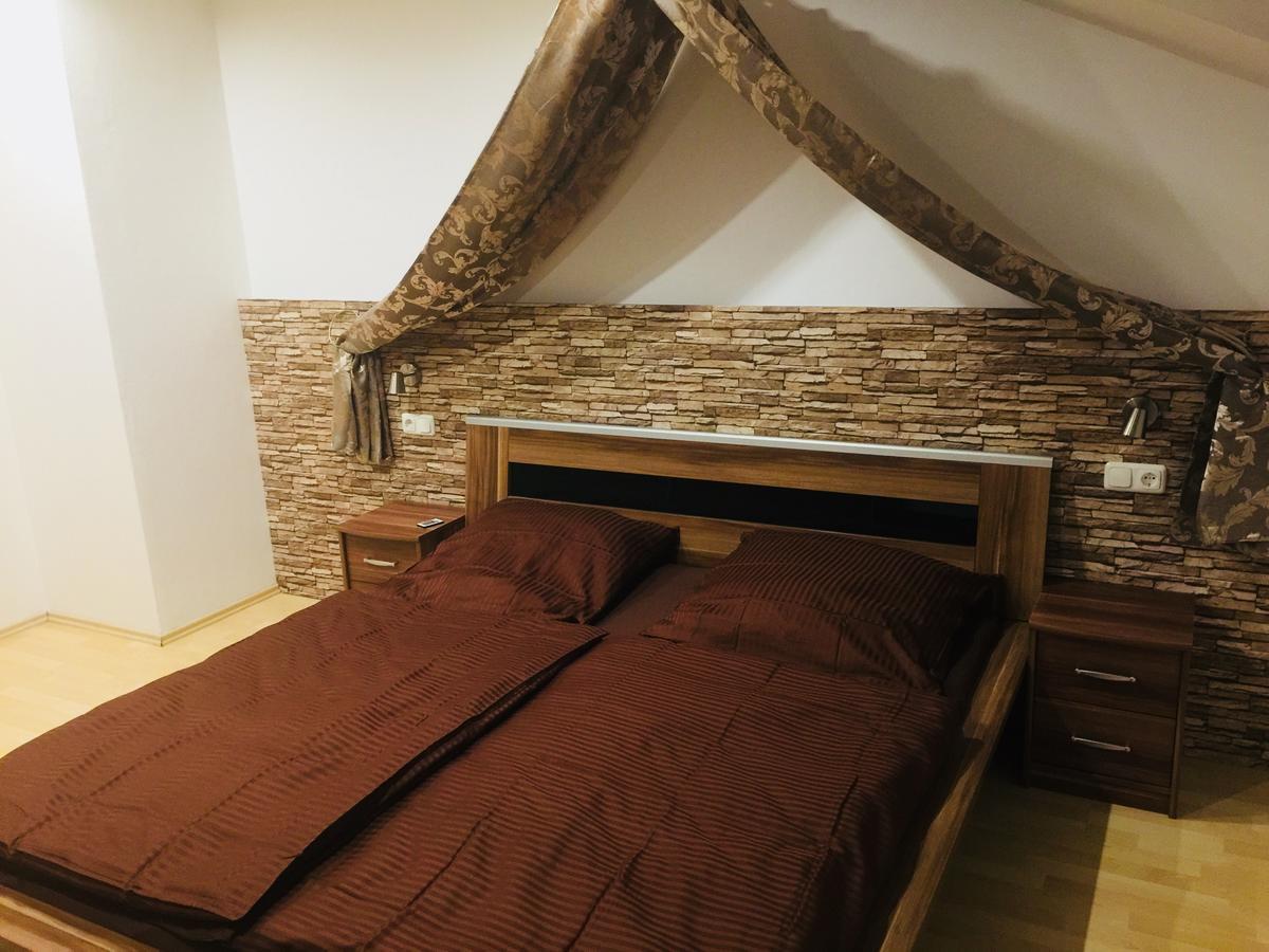 ברנאו אם כימסי Ferienwohnung Dhillon מראה חיצוני תמונה