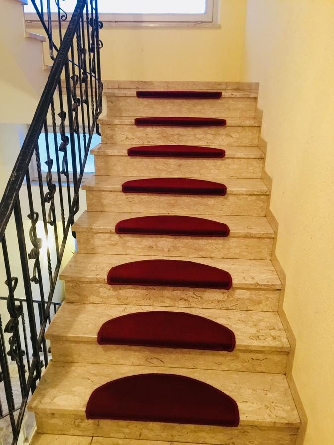 ברנאו אם כימסי Ferienwohnung Dhillon מראה חיצוני תמונה