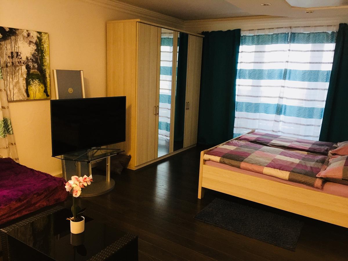 ברנאו אם כימסי Ferienwohnung Dhillon מראה חיצוני תמונה