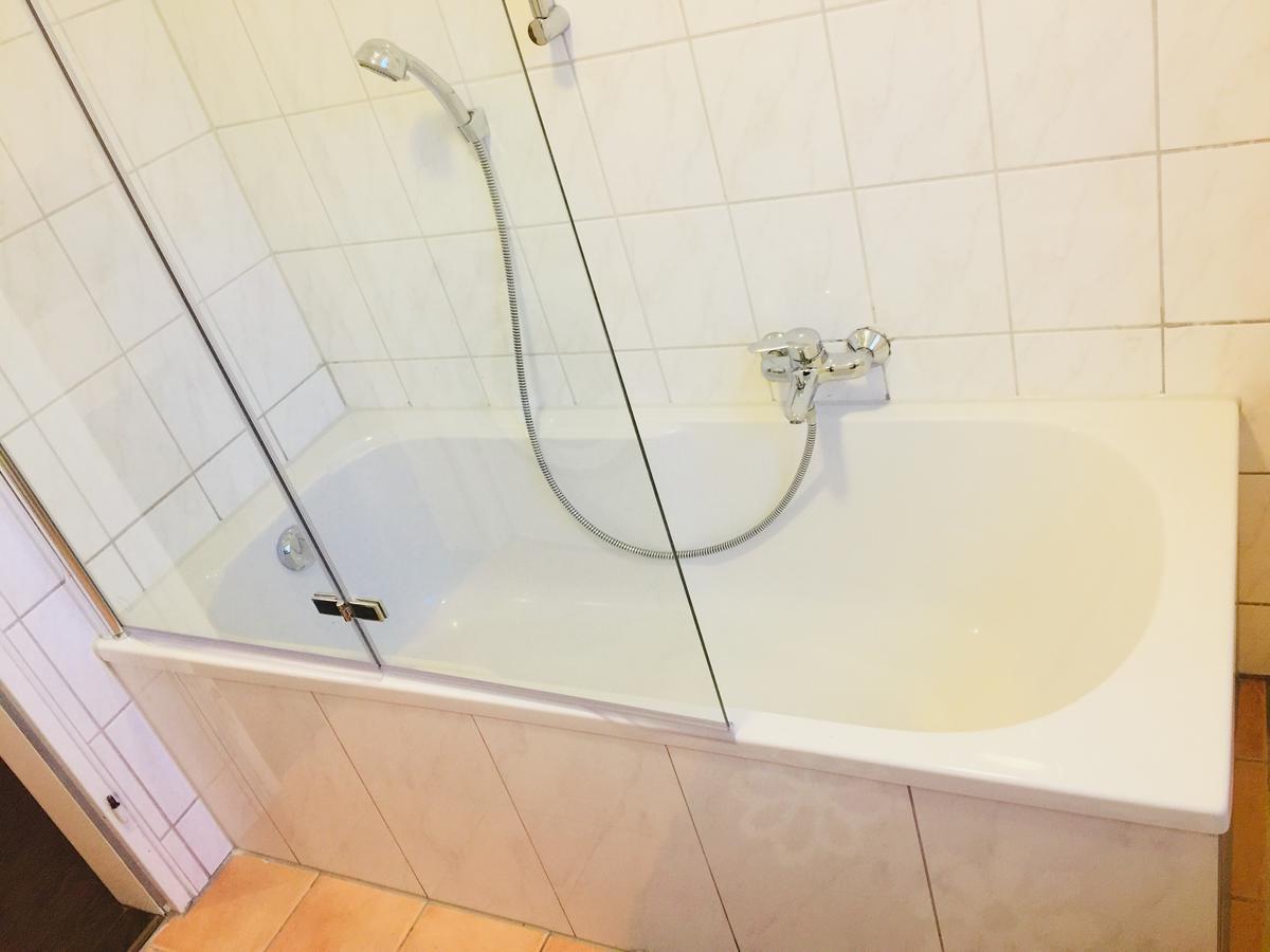 ברנאו אם כימסי Ferienwohnung Dhillon מראה חיצוני תמונה